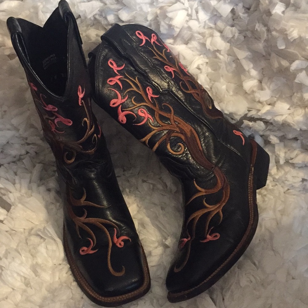 Breast cancer Boots Black & Pink